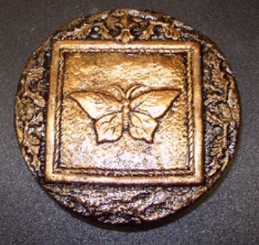 Butterfly Stone Round